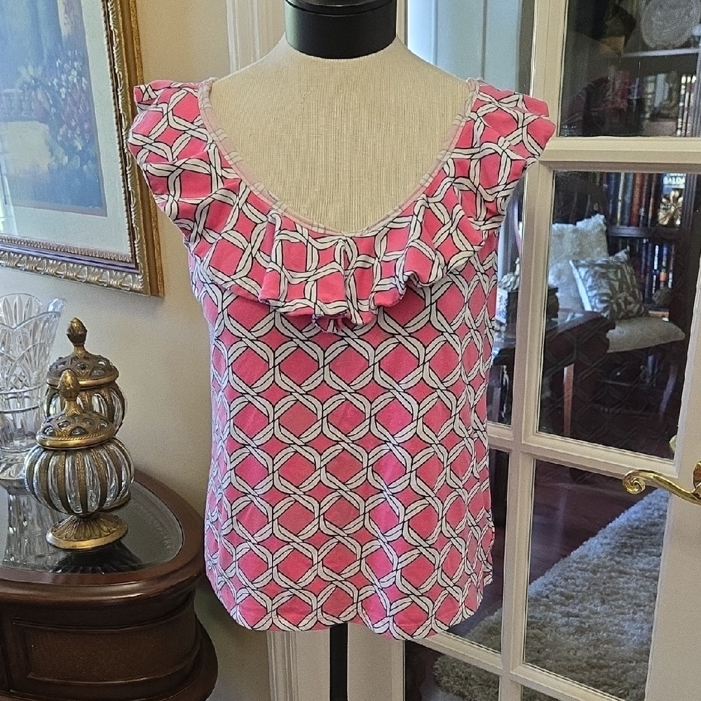 Crown & Ivy Pink Geometric Ruffle Blouse Sleeveless Stretch Size Medium EUC